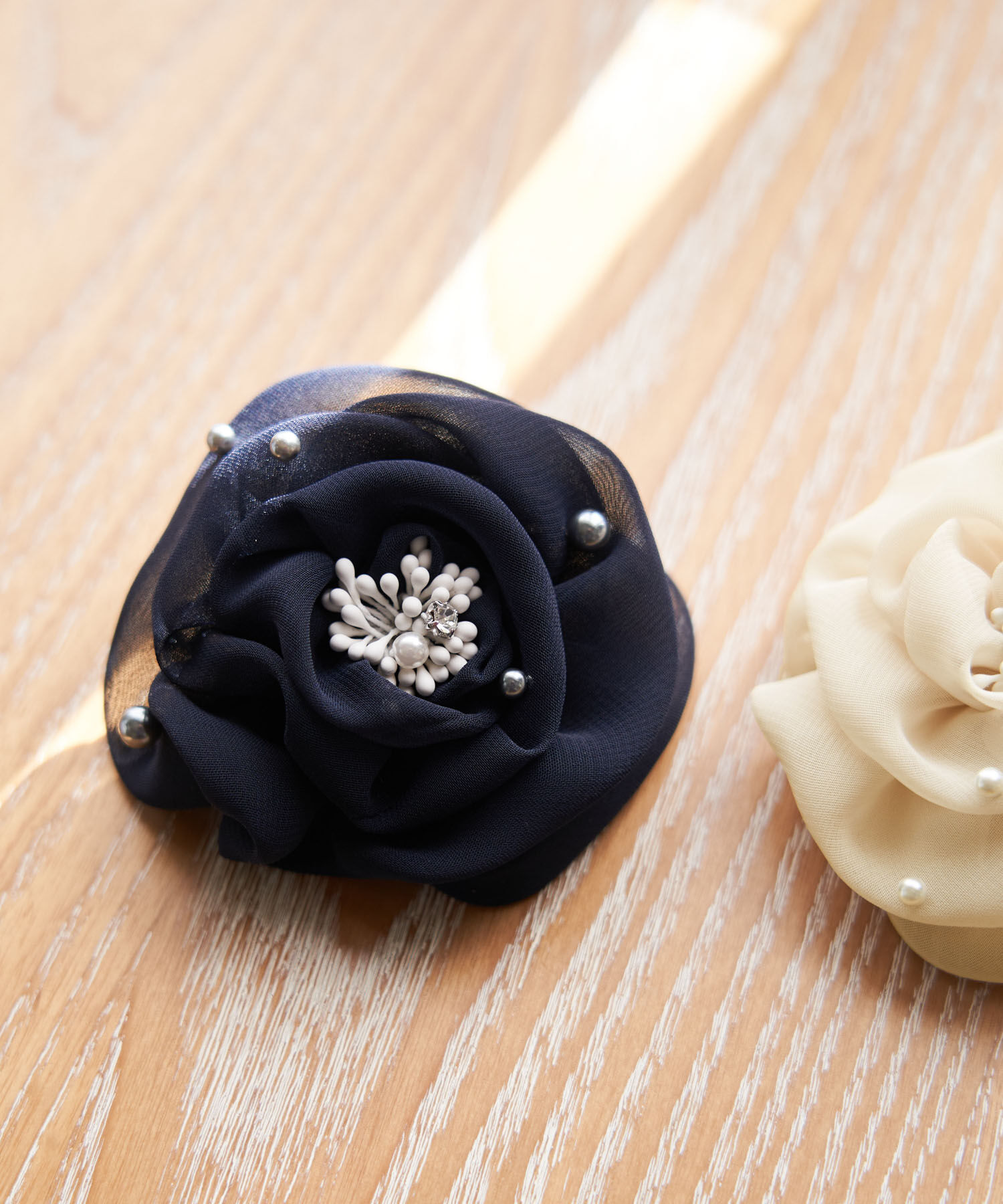 ROPE PICNIC PASSAGE「パール付きシフォンフラワーコサージュ」|ブローチ・コサージュ|