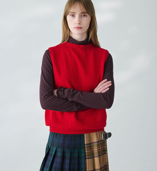 Morris & Sons「MORRIS & SONS | ジーロンラム クルーネックベスト WOMEN」|ベスト・ジレ|