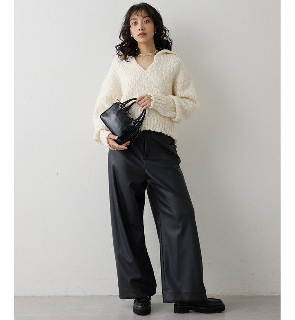  「レザーライクパンツ」|チノ|