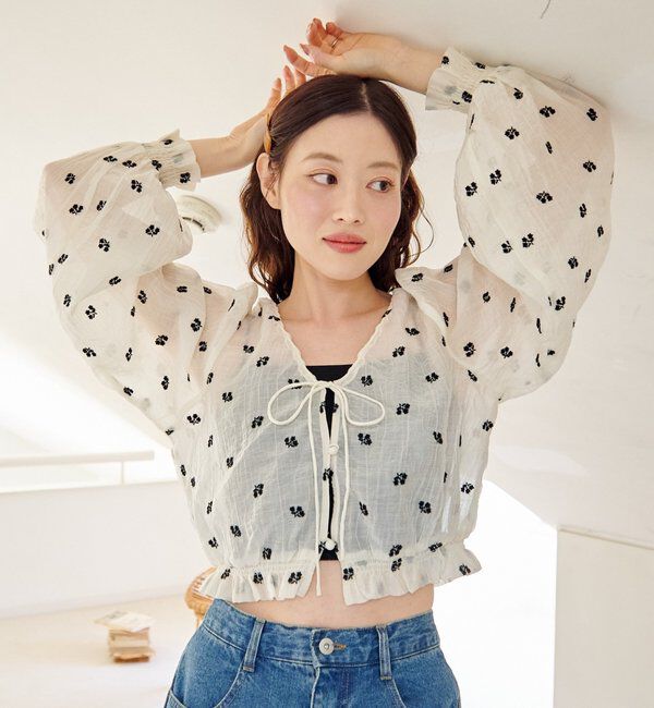  「【4色展開】フラワーステッチブラウス」|シャツ・ブラウス|アイボリー