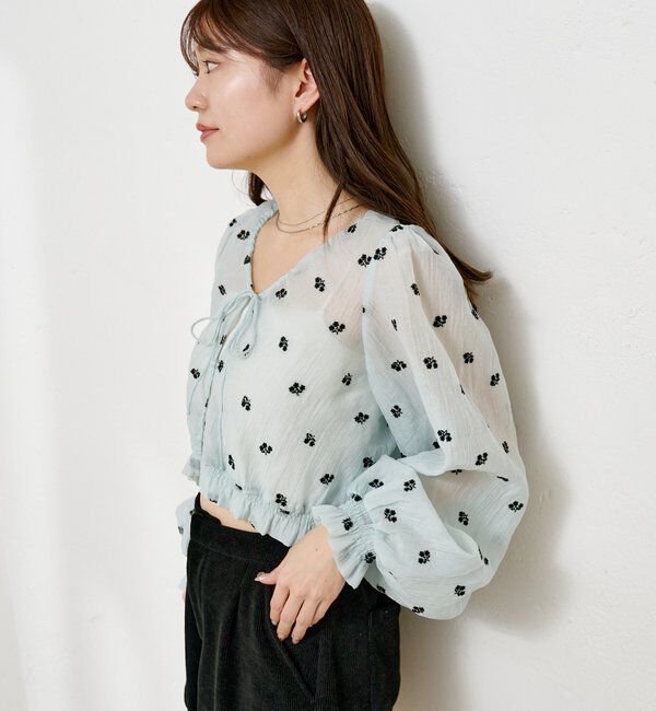  「【4色展開】フラワーステッチブラウス」|シャツ・ブラウス|