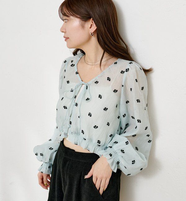  「【4色展開】フラワーステッチブラウス」|シャツ・ブラウス|