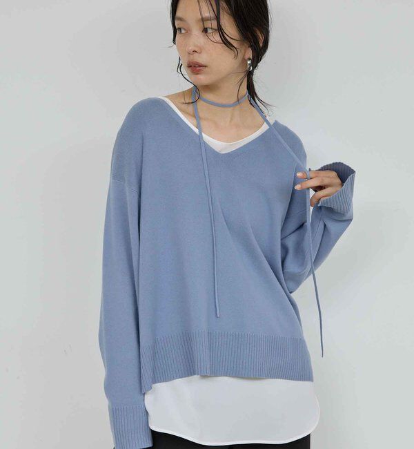  「【CHIKAコラボ】【着やせ&times;時短おしゃれ】タイ付き総針Vネックニット」|ニット・セーター|