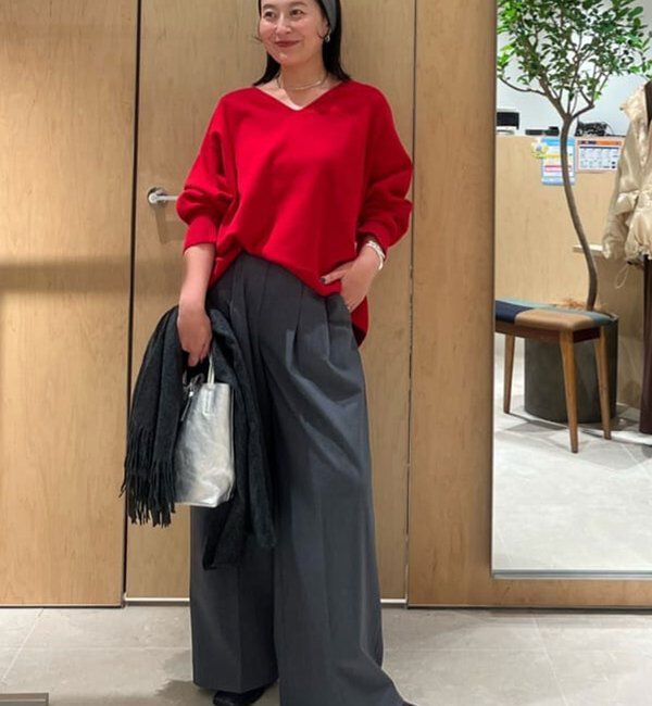  「【CHIKAコラボ】【着やせ&times;時短おしゃれ】タイ付き総針Vネックニット」|ニット・セーター|