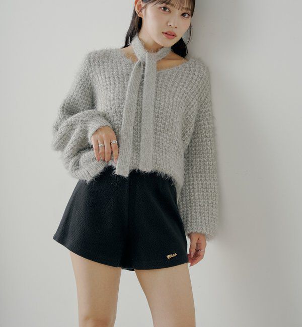  「【2サイズ展開あり】ブローチ付きコンパクトショートパンツ」|チノ|