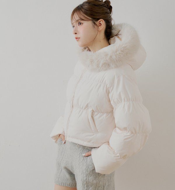  「ショート丈ファーフード中綿ブルゾン」|その他|