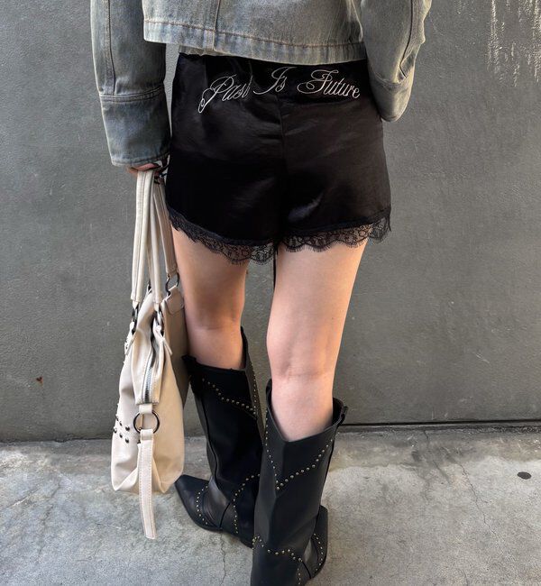  「ダブルウエストサテンロゴショーツ」|チノ|