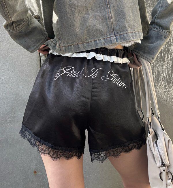  「ダブルウエストサテンロゴショーツ」|チノ|ブラック