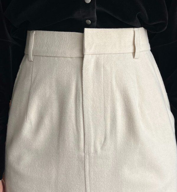  「ピーチタッチIラインスカート」|スカート|