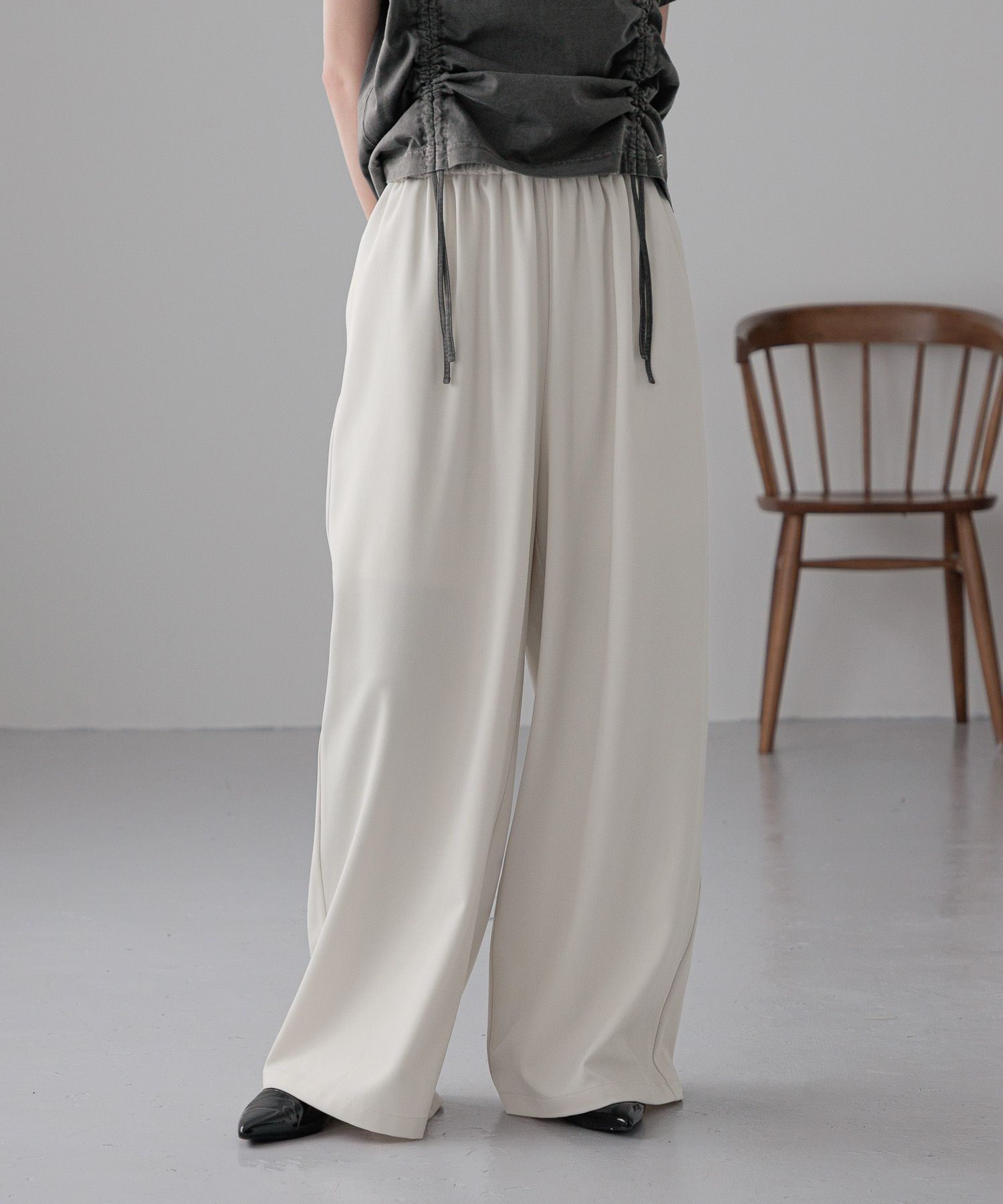 LOWRYS FARM「ギャザーワイドイージーパンツ」|チノ|