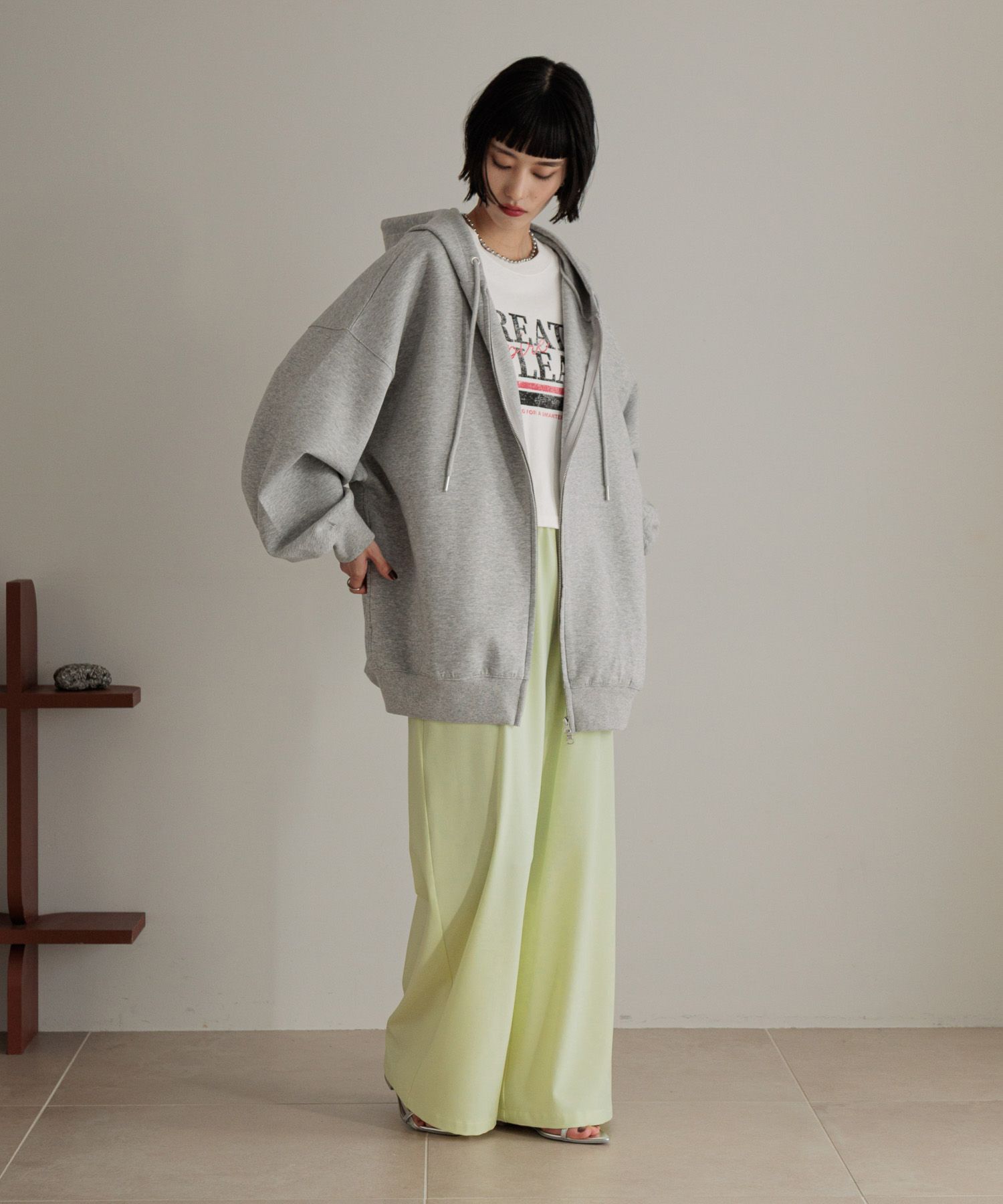 LOWRYS FARM「ギャザーワイドイージーパンツ」|チノ|