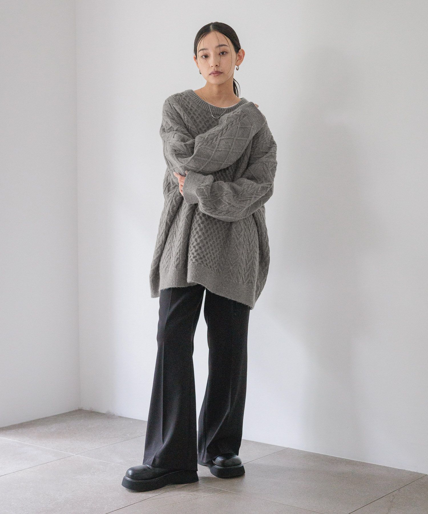 LOWRYS FARM「センタープレスフレアパンツ」|チノ|