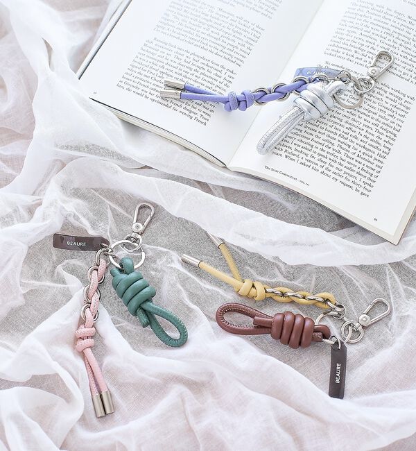 collex「【WEB限定】【BEAURE/ヴュレ】ノットチャーム」|チャーム・キーホルダー|