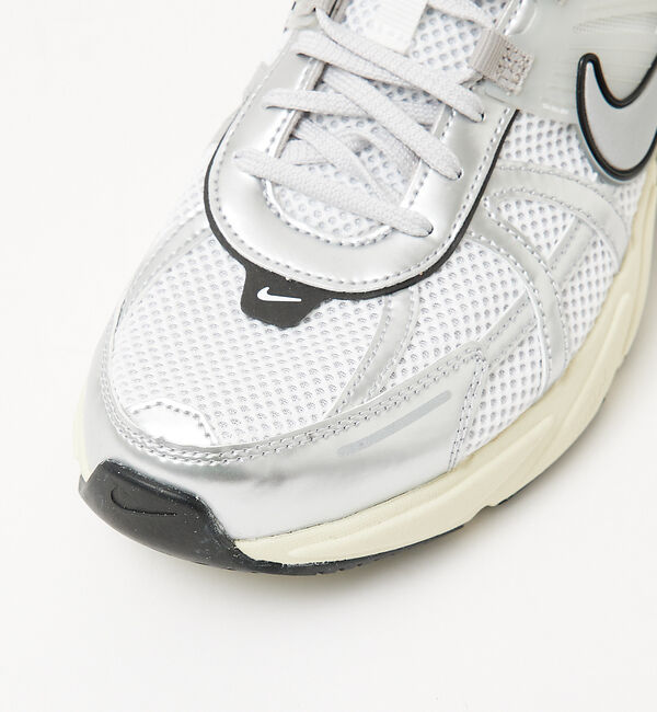 ABAHOUSE「【NIKE】ナイキ V2K RUN / V2Kラン スニーカー」|スニーカー|