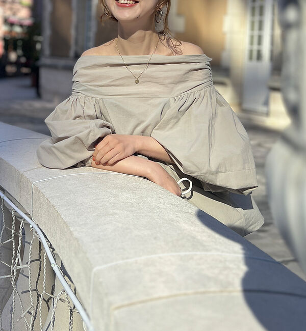 Rouge vif「コットンオフショルボリュームブラウス」|シャツ・ブラウス|