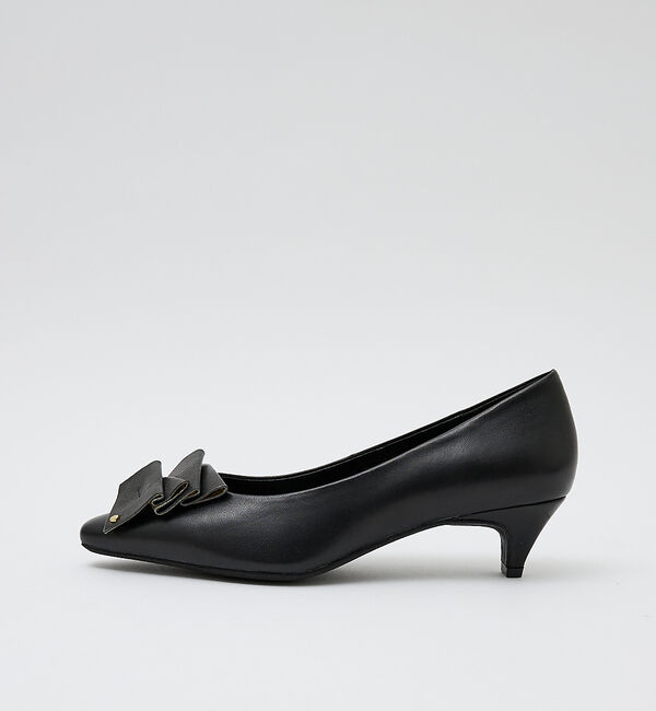 AU BANNISTER「ドレープパンプス」|パンプス|ブラック