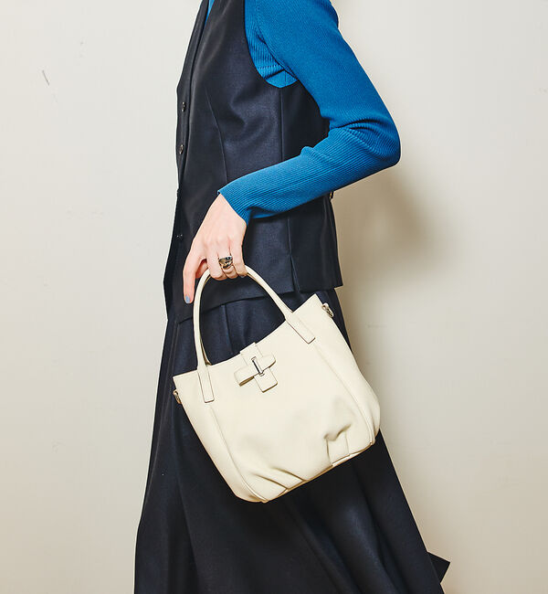 LOWELL things「Ballon/レザー2wayショルダーバッグ」|ショルダー・メッセンジャー|アイボリー