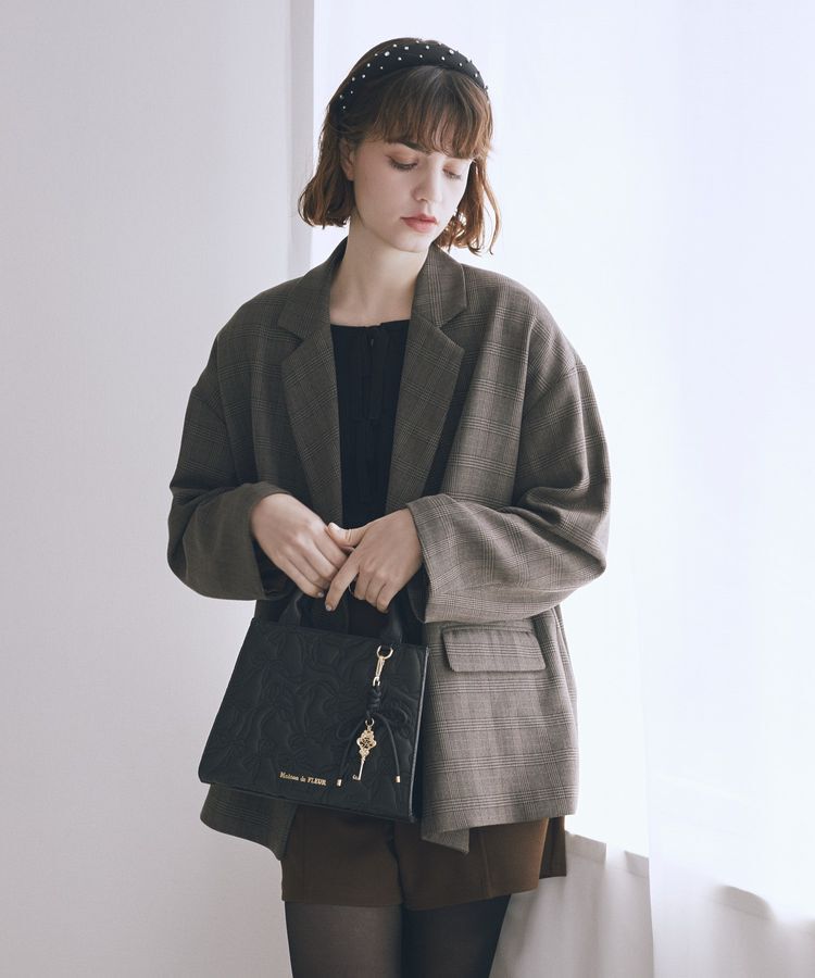 Maison de FLEUR「チャーム付きリボンキルティングトートバッグ」|ハンドバッグ|