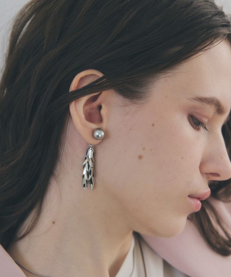 YECCA VECCA「パールリーフピアス」|ピアス|