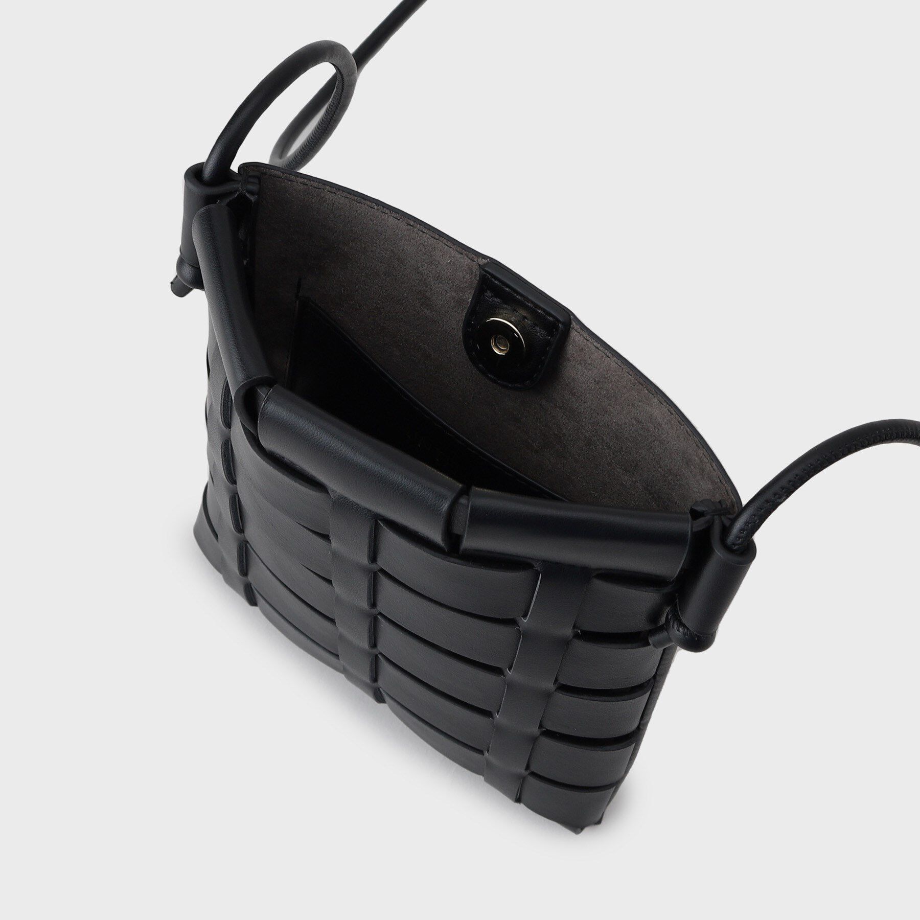 UNTITLED「メッシュサコッシュ」|ショルダー・メッセンジャー|