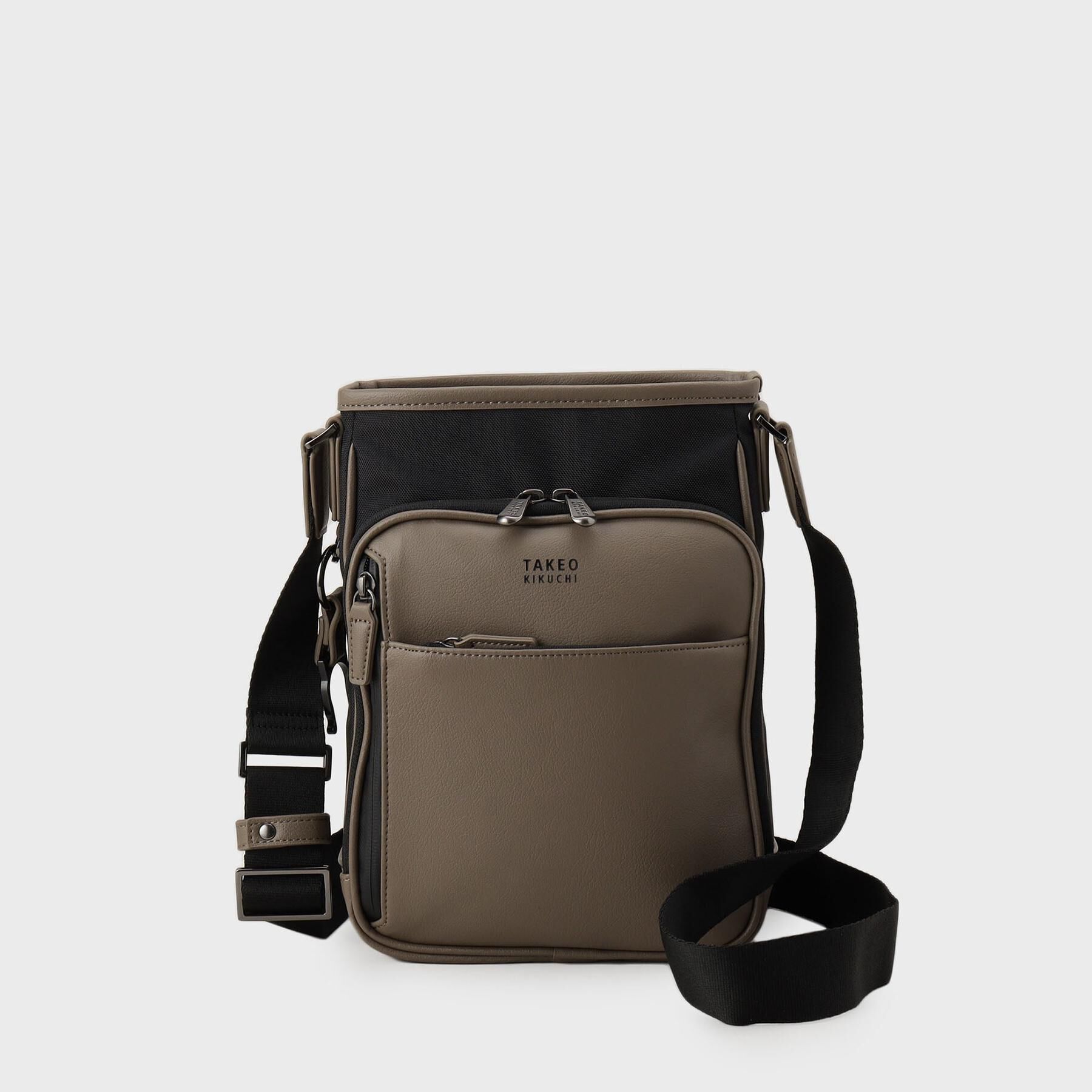 TAKEO KIKUCHI「【撥水機能】 CORDLEY（R）スマートショルダー」|ショルダー・メッセンジャー|トープ(054)