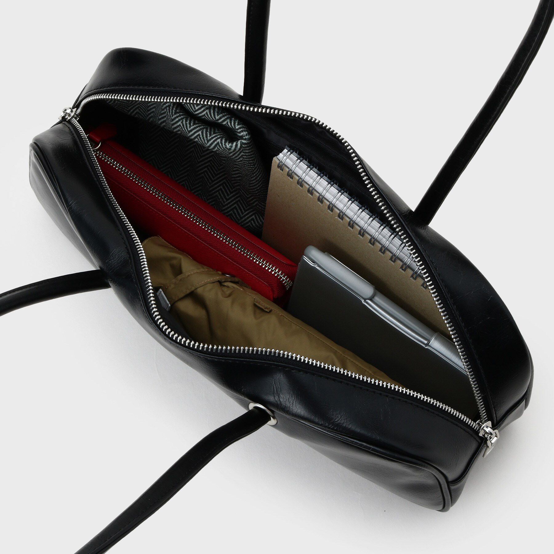 tk.TAKEO KIKUCHI「スリムボストンバッグ」|ボストンバッグ|