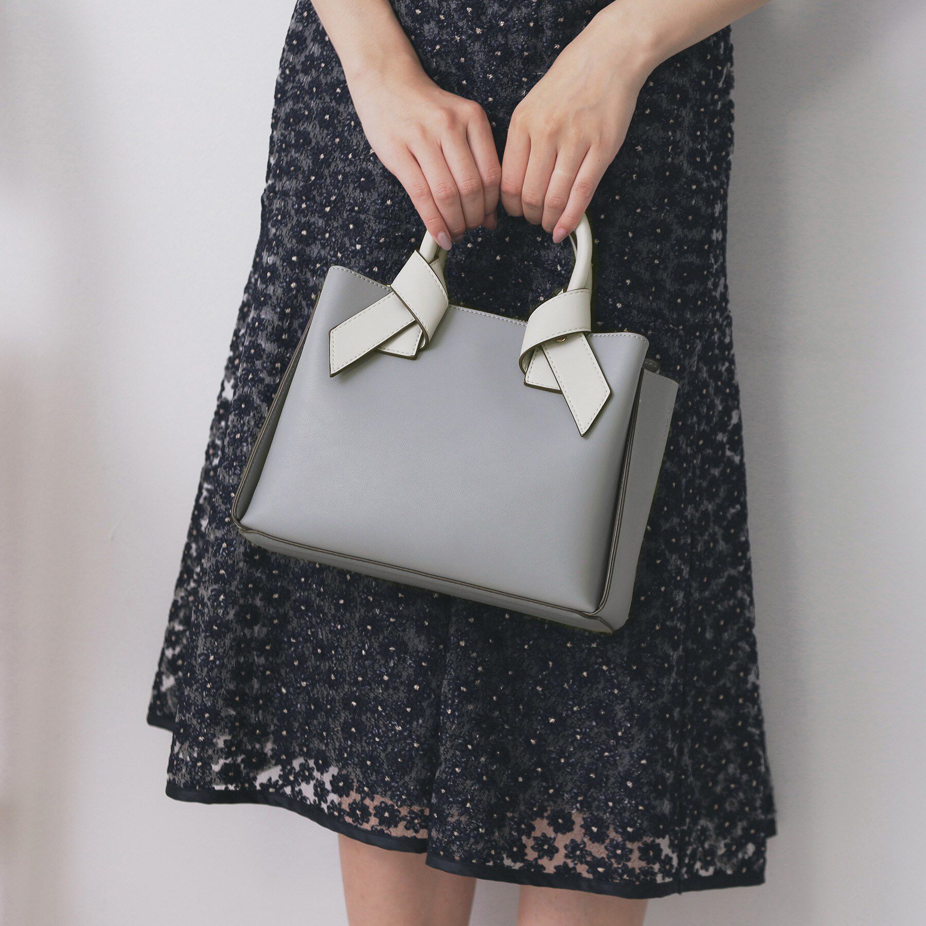 index「【2WAY】リボンハンドルミドルトートバッグ」|トートバッグ|