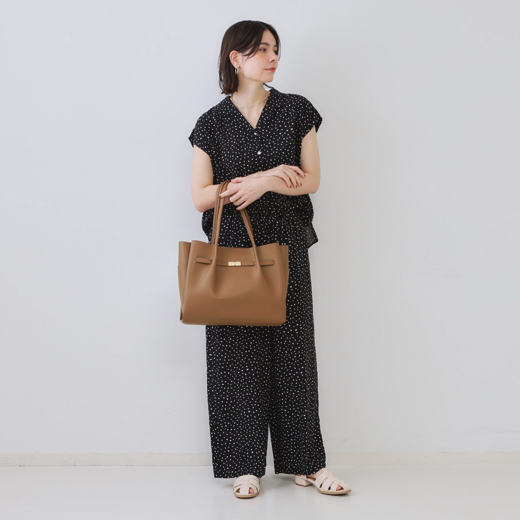 OPAQUE.CLIP「【軽量/A4サイズ対応/通勤対応】フロントベルトデザイントートバッグ」|トートバッグ|