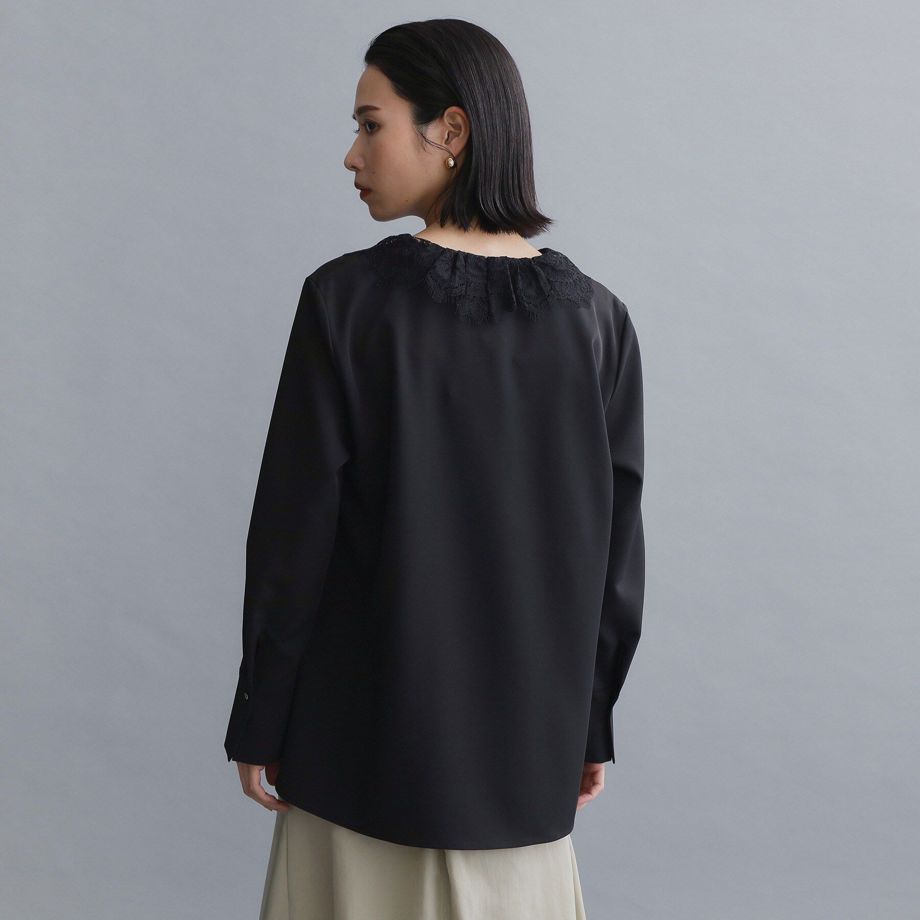 OPAQUE.CLIP「【es】ヒゲレースVネックブラウス【洗濯機OK】」|シャツ・ブラウス|