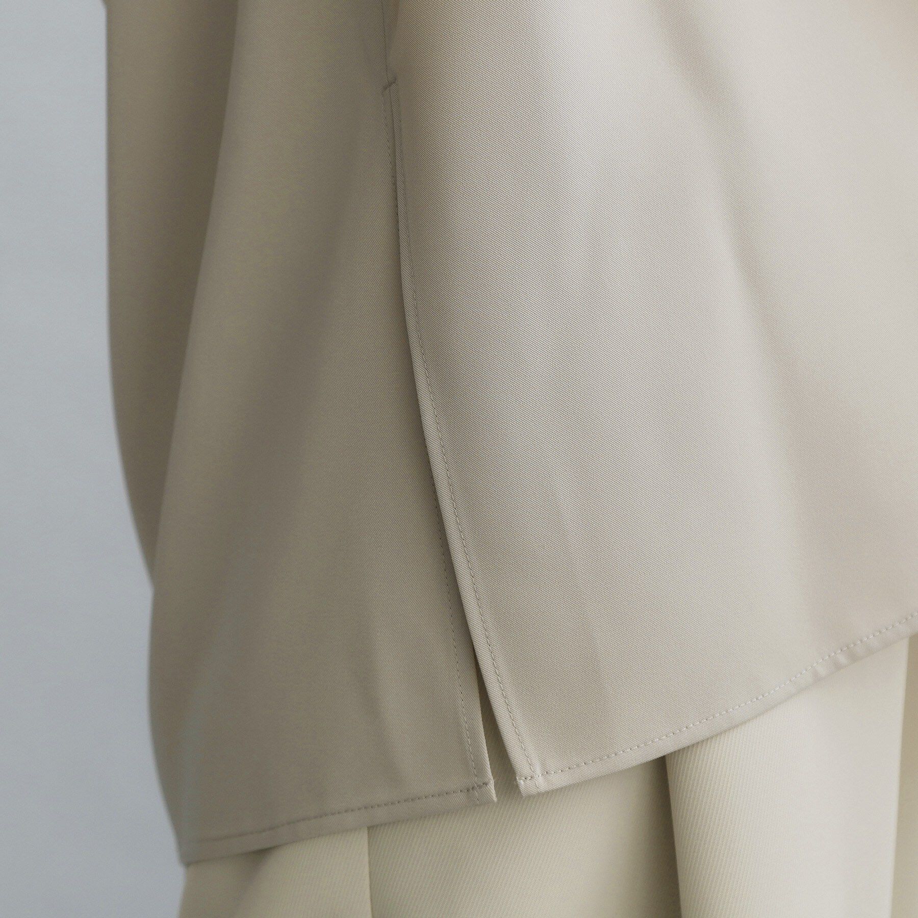 OPAQUE.CLIP「【es】ヒゲレースVネックブラウス【洗濯機OK】」|シャツ・ブラウス|