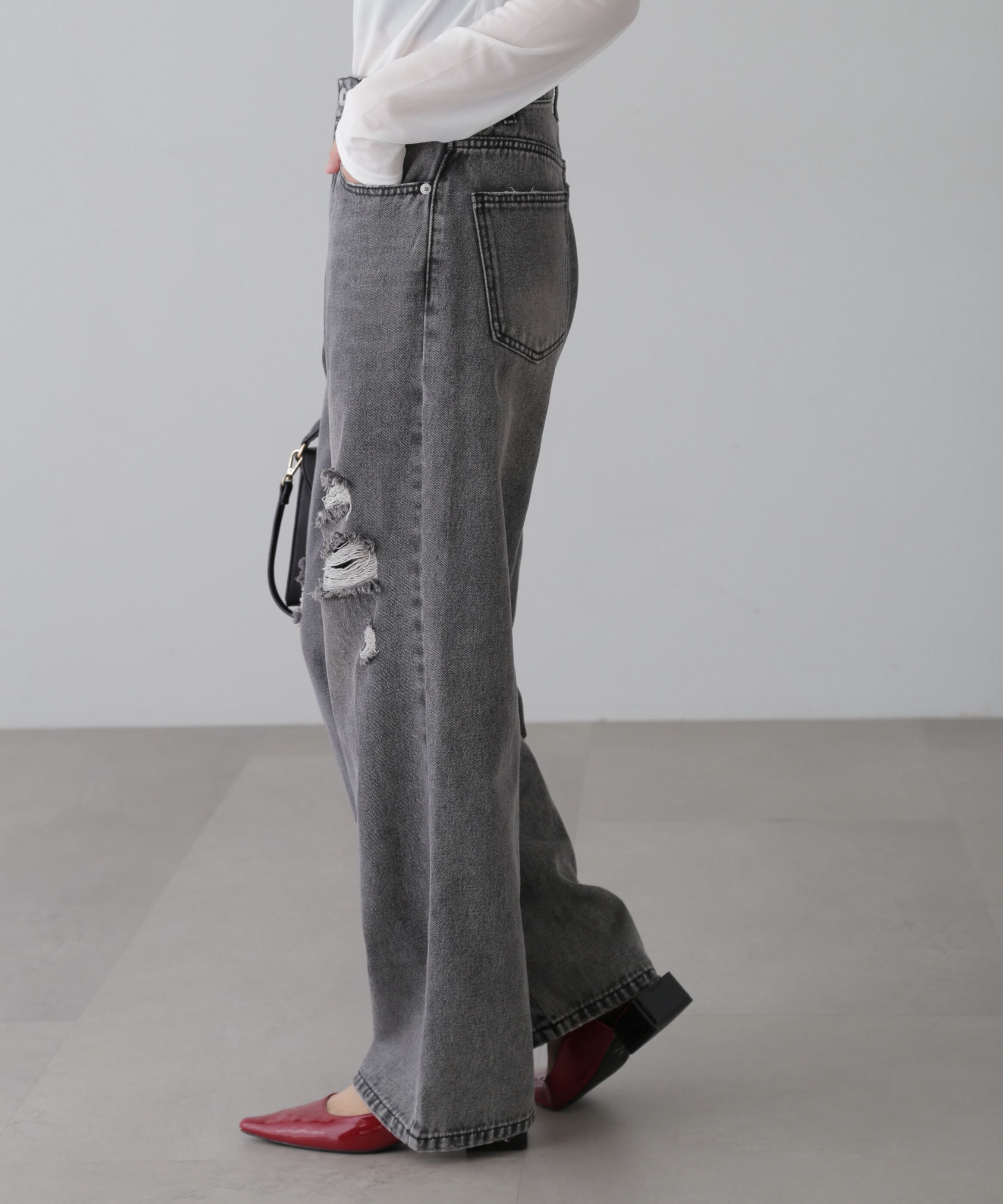  「ストレートワイドクラッシュデニムパンツ」|その他|