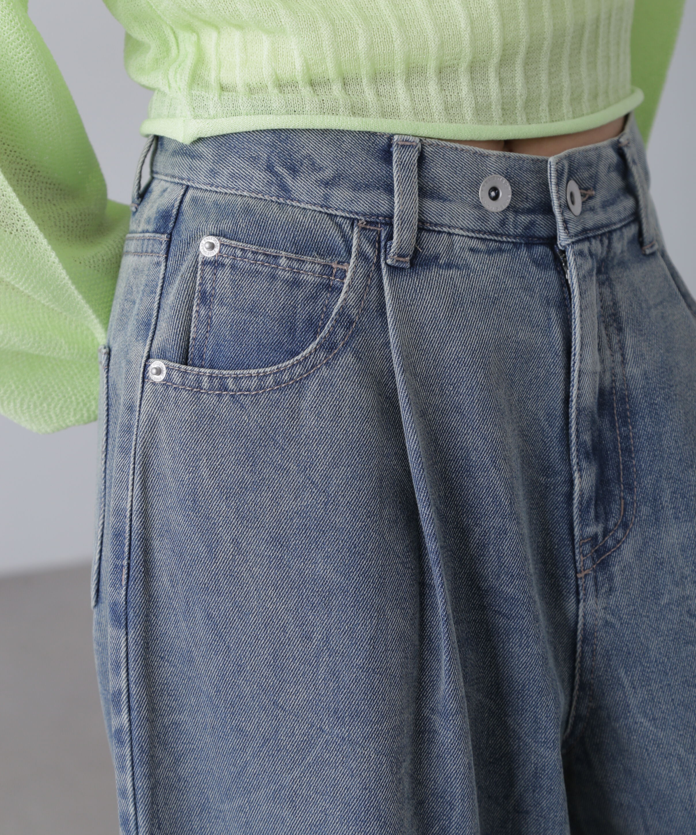  「クリンクル加工タックワイドデニムパンツ」|その他|