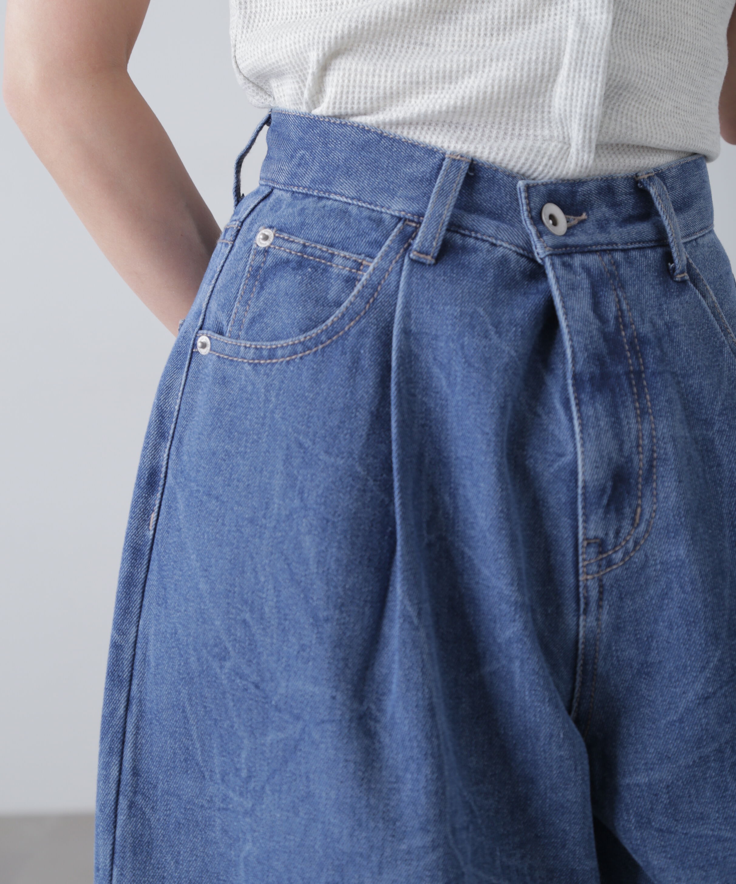  「クリンクル加工タックワイドデニムパンツ」|その他|