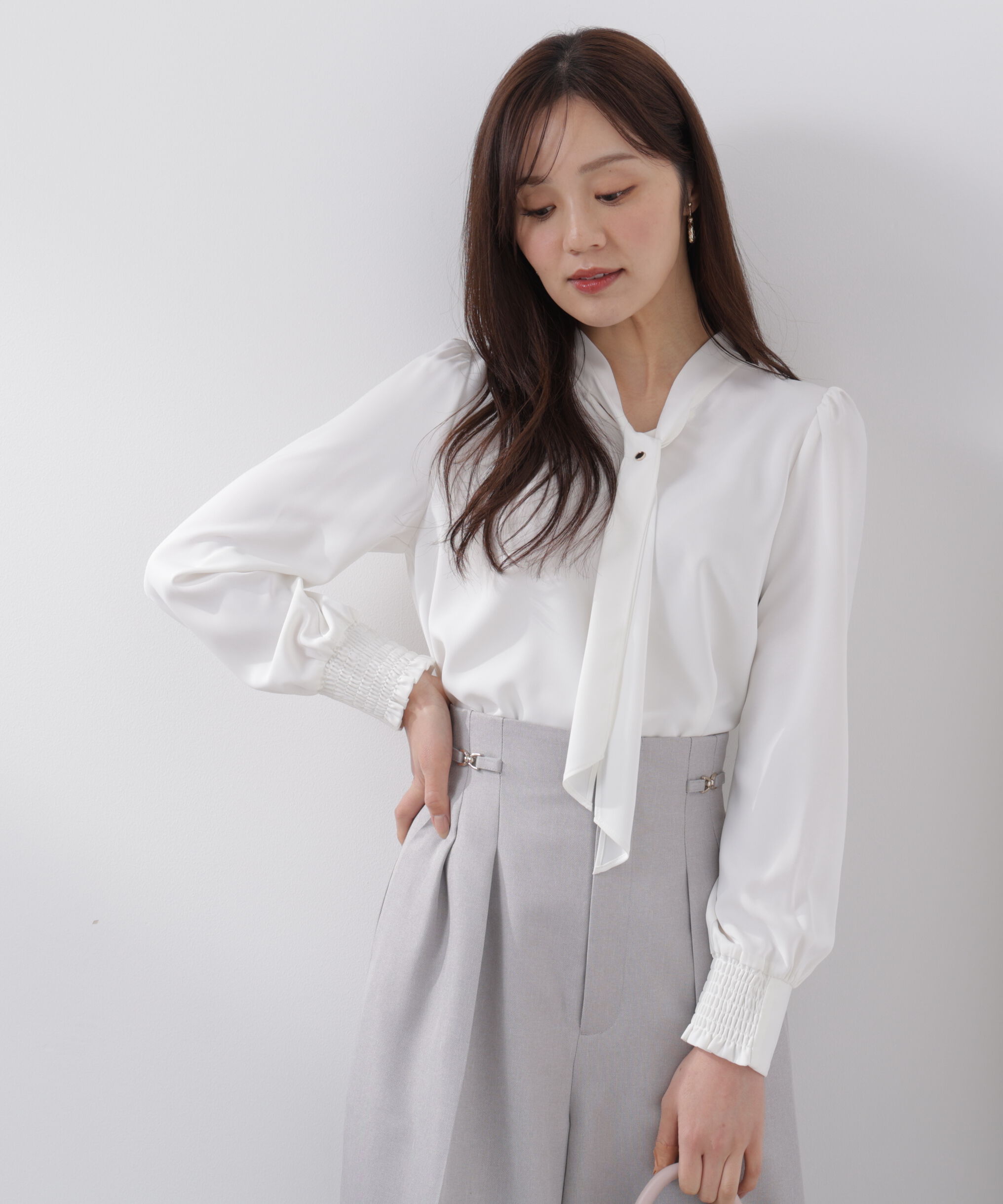 PROPORTION BODY DRESSING「キラ釦ボウタイブラウス　26SS」|シャツ・ブラウス|