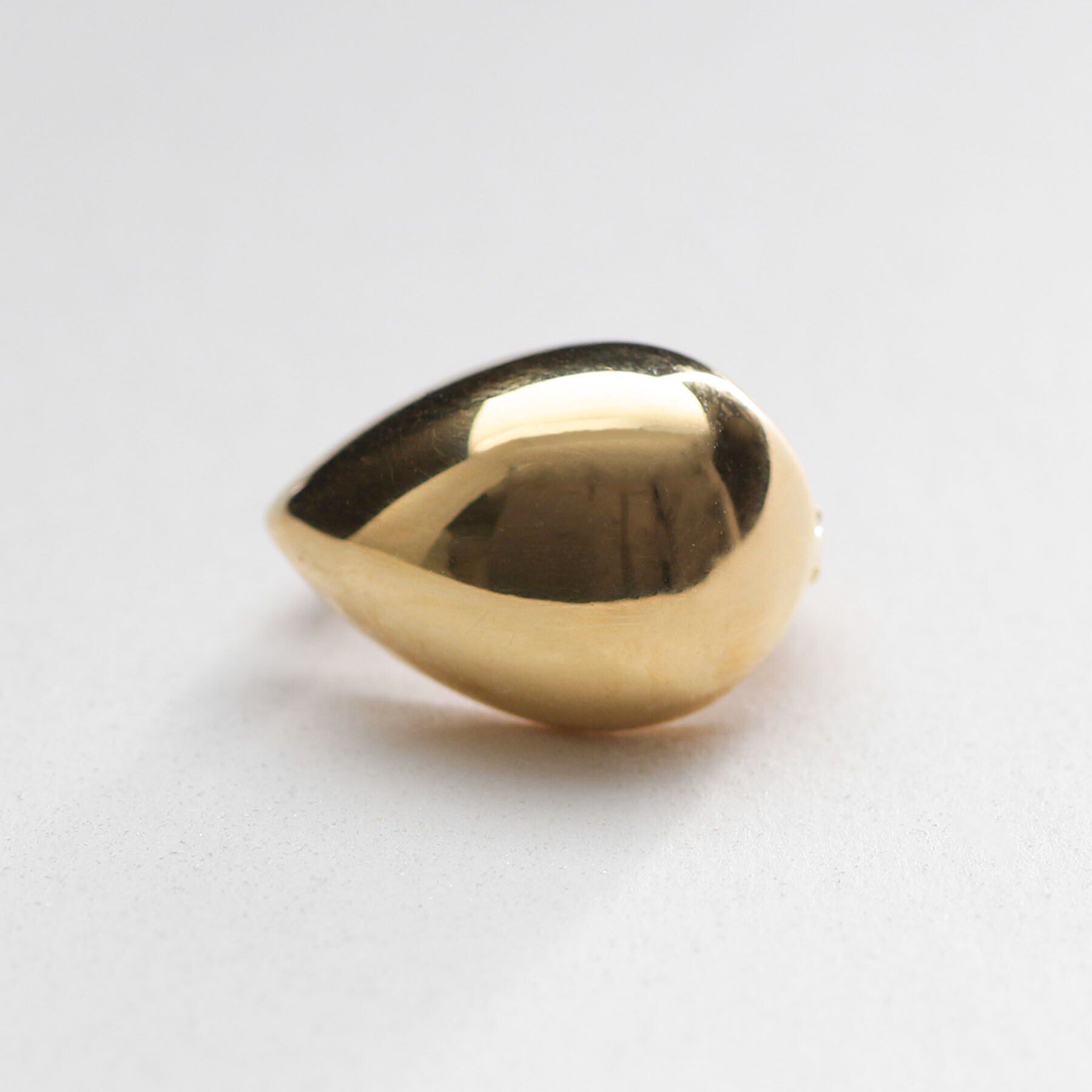 COCOSHNIK ONKITSCH「シルバー ペアシェイプ　イヤリング GP」|イヤリング|