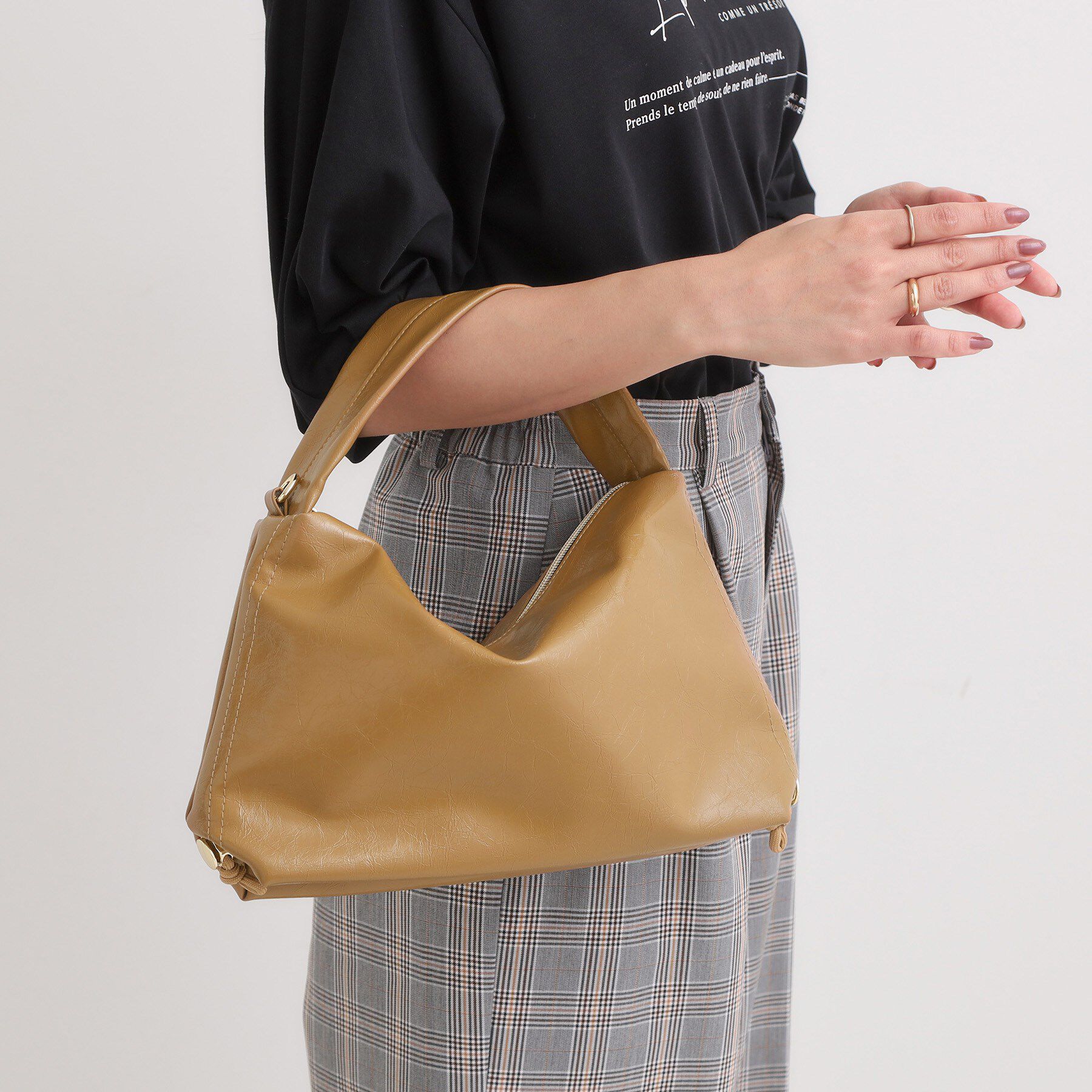 SHOO･LA･RUE「サイドギャザーミニショルダーバッグ」|ショルダー・メッセンジャー|モカブラウン(042