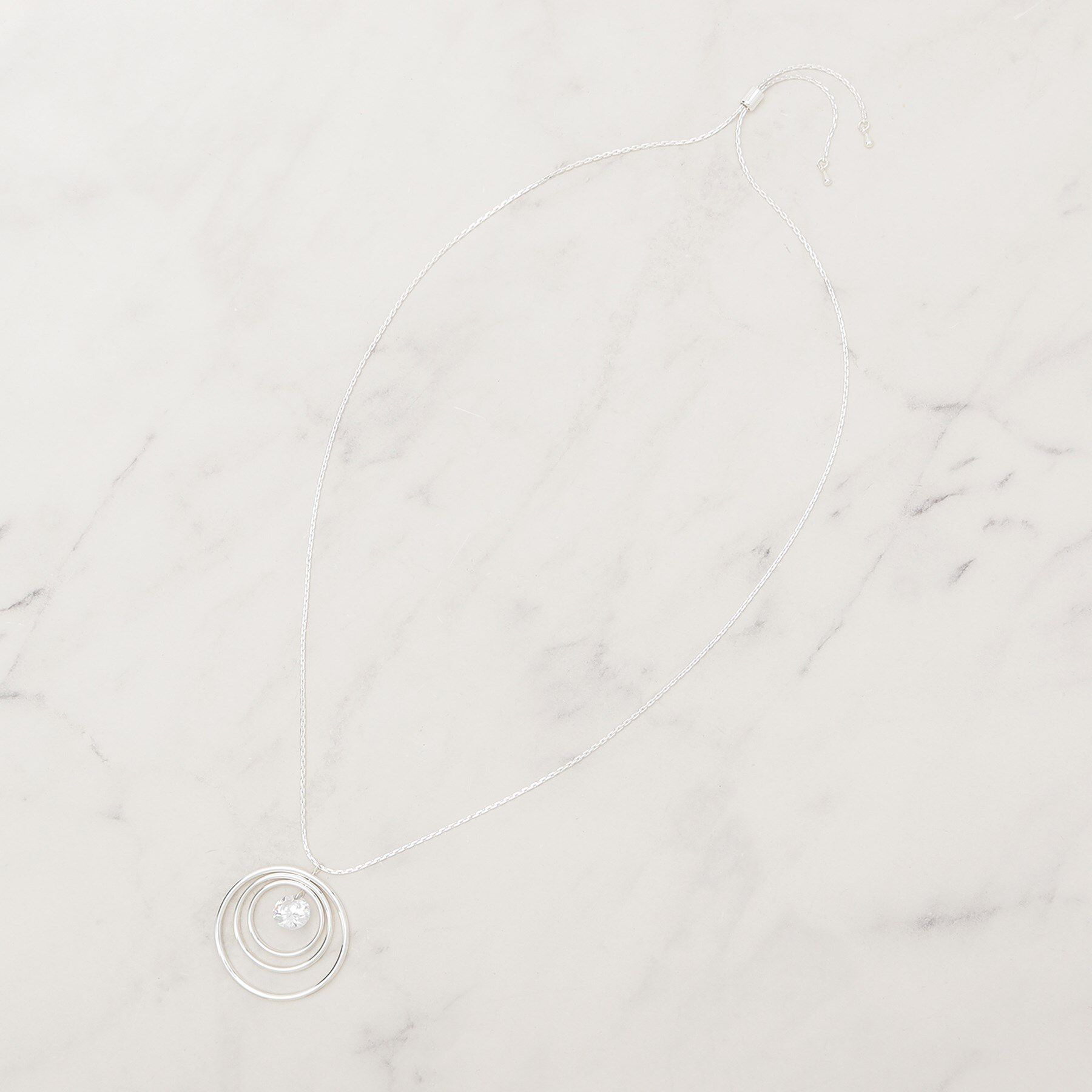 SHOO･LA･RUE「ビッグゆれるダイヤ調パーツスライダーネックレス」|ネックレス|