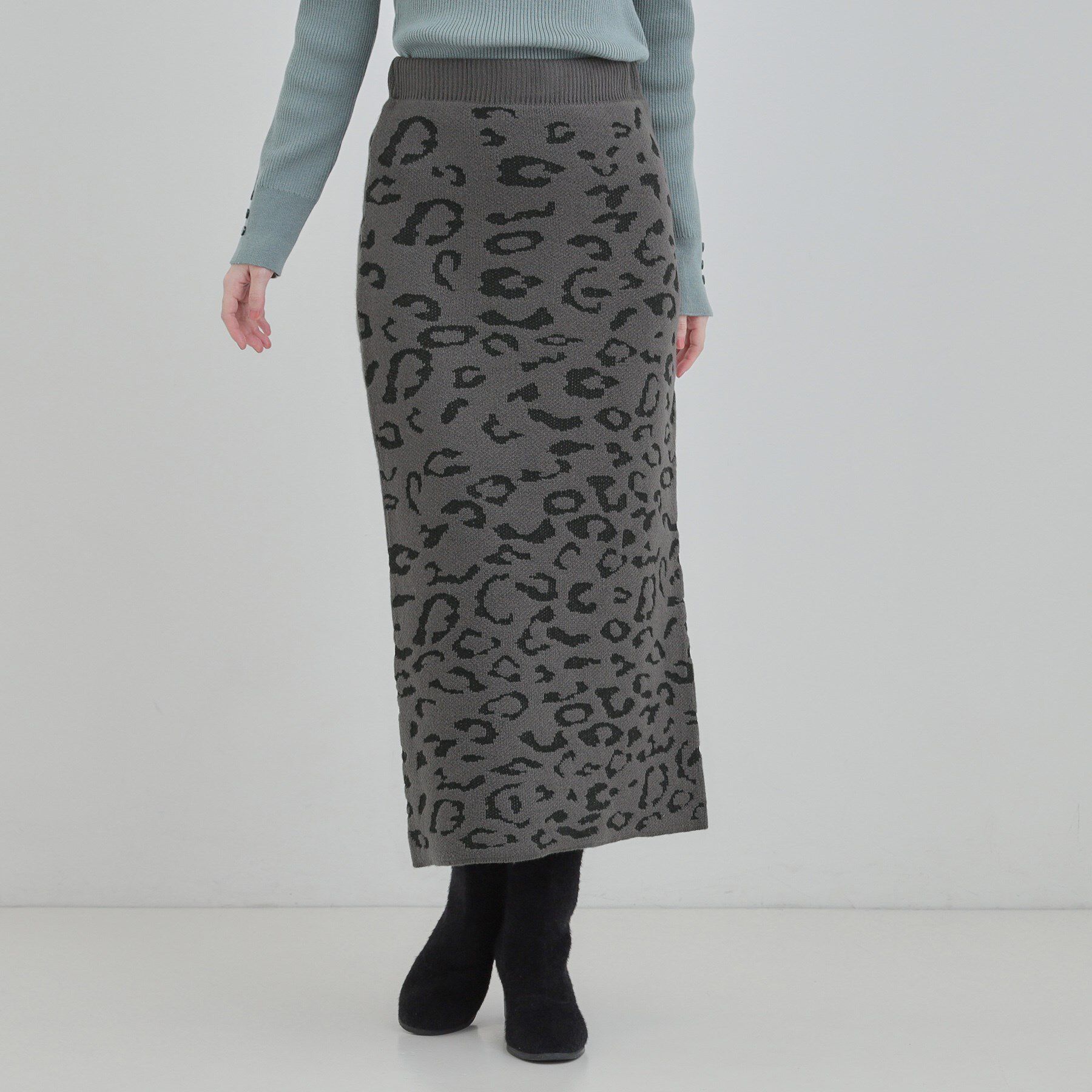 SHOO･LA･RUE「【S-LL】シンプルコーデが惹き立つ レオパード柄ニットナロースカート」|スカート|
