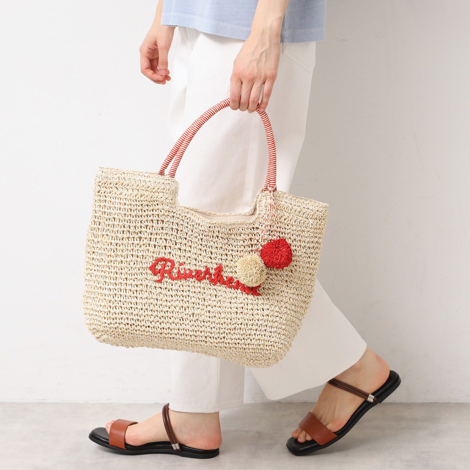 Dessin「【軽量・A4収納可】ポンポンチャームペーパーロゴトートバッグ」|トートバッグ|ライトベージュ(55