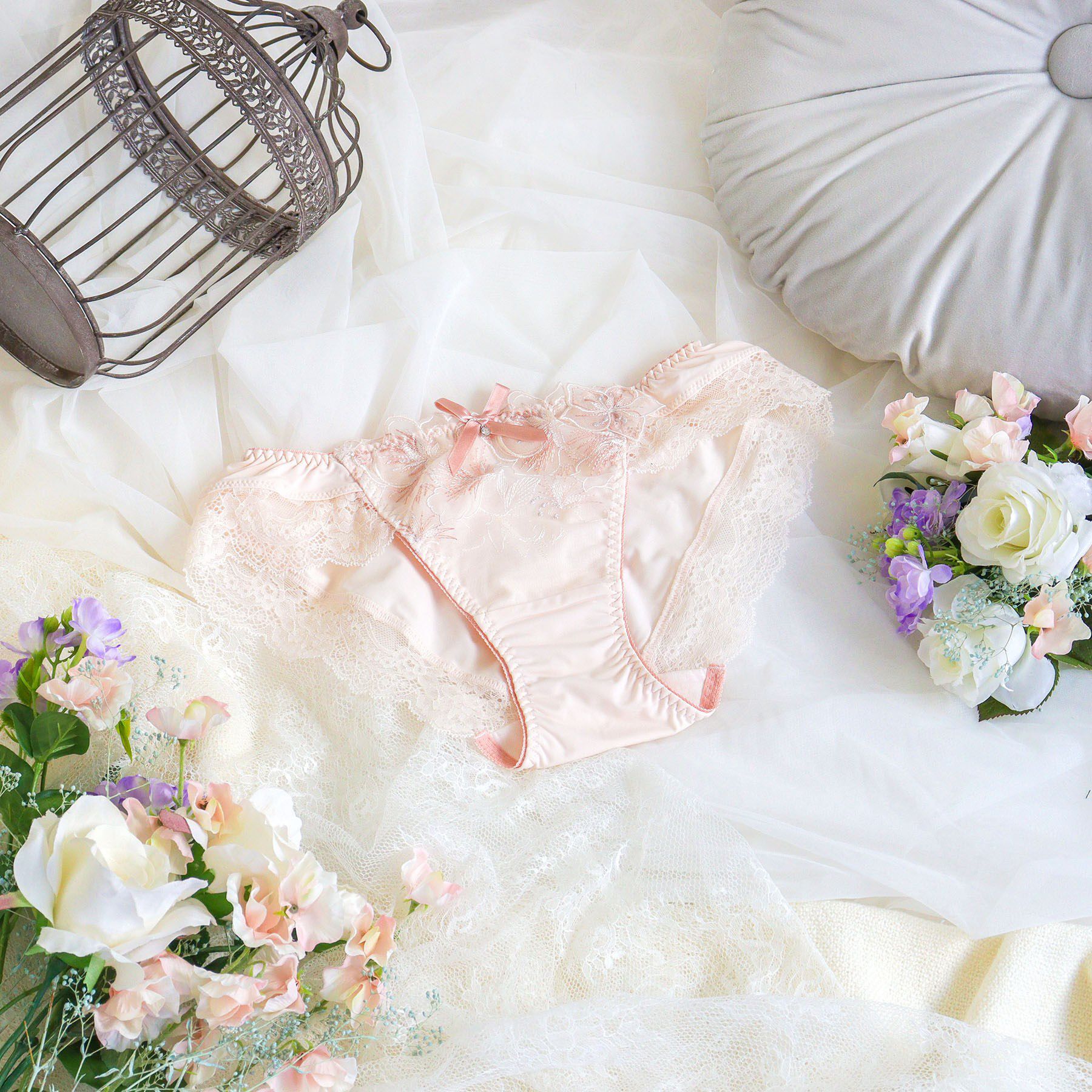 Risa Magli「ナーラ ノーマルショーツ」|インナー|ピンク(071)