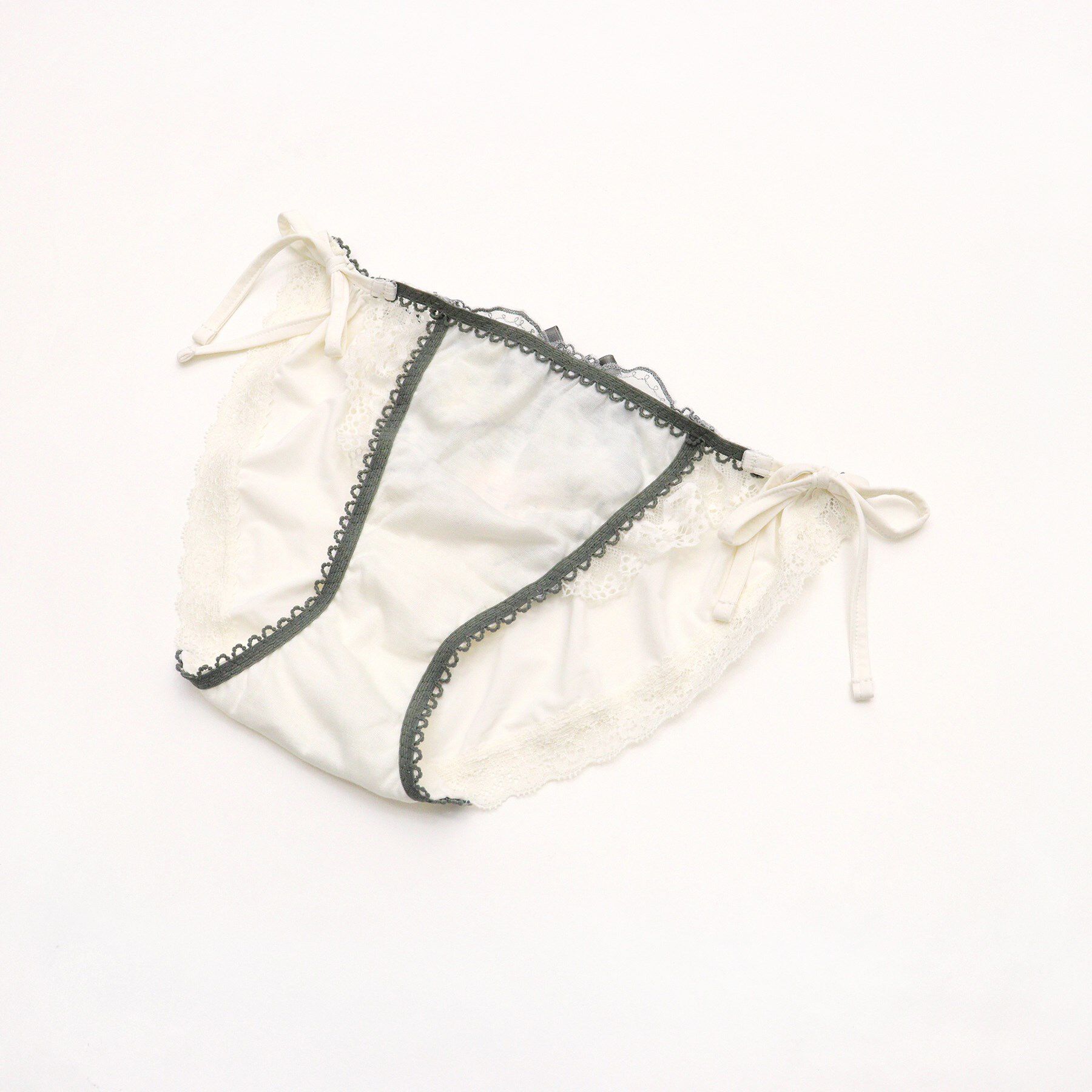 Risa Magli「フェリーチェ リボンショーツ」|インナー|