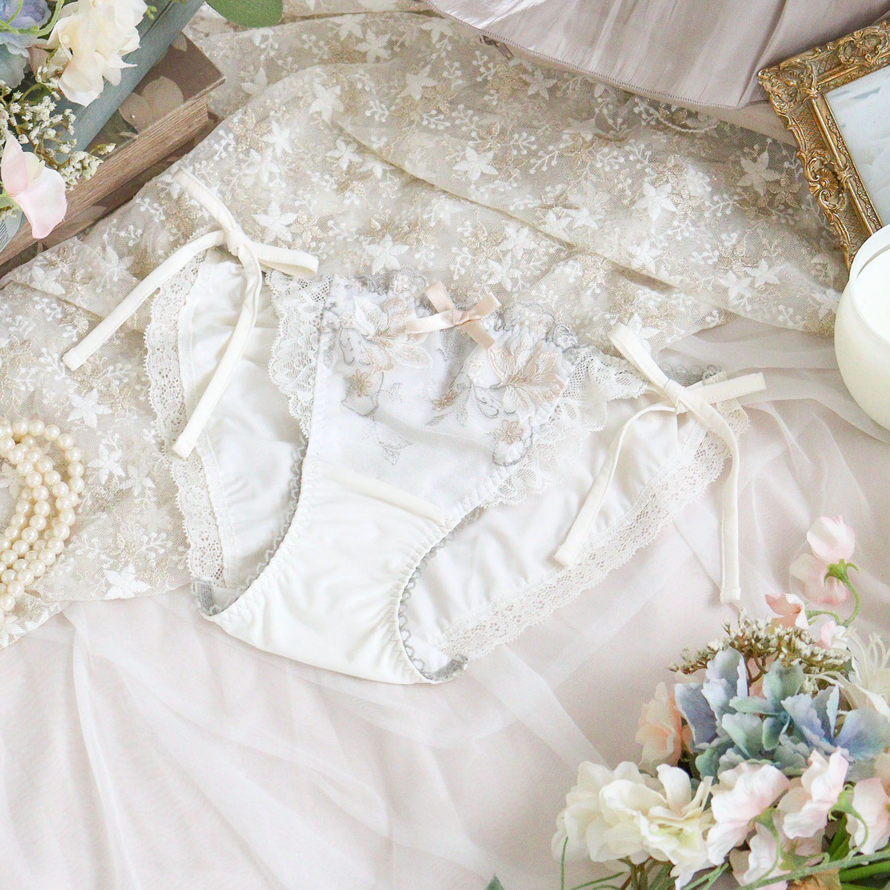 Risa Magli「フルーリ リボンショーツ」|インナー|アイボリー(004)