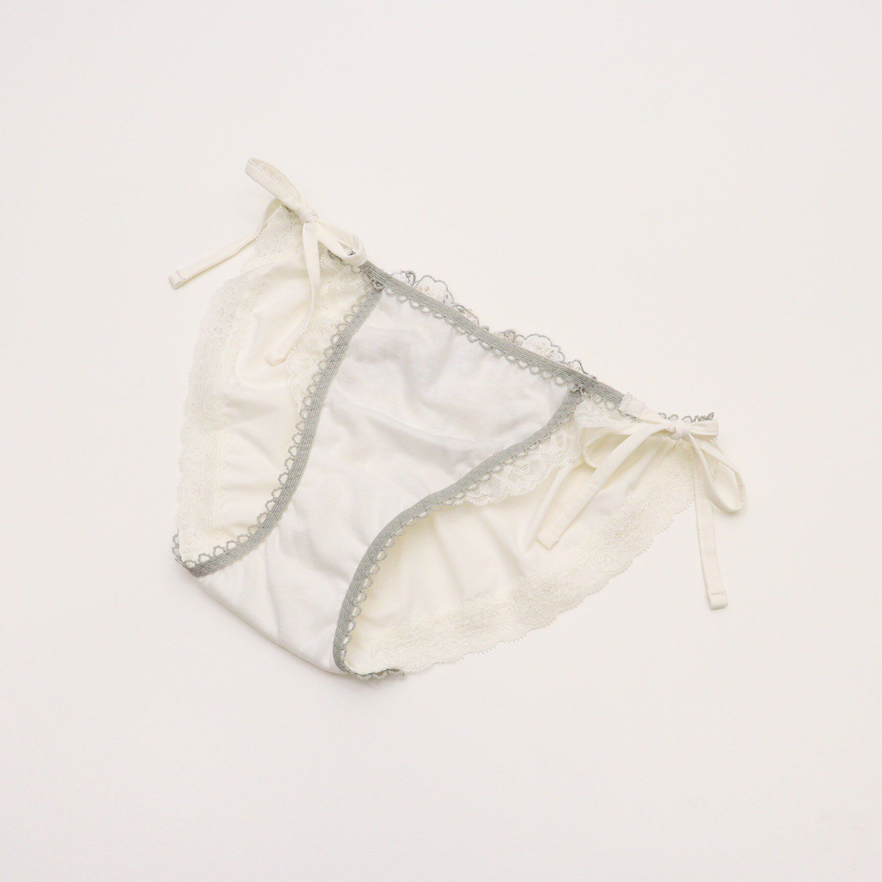 Risa Magli「フルーリ リボンショーツ」|インナー|