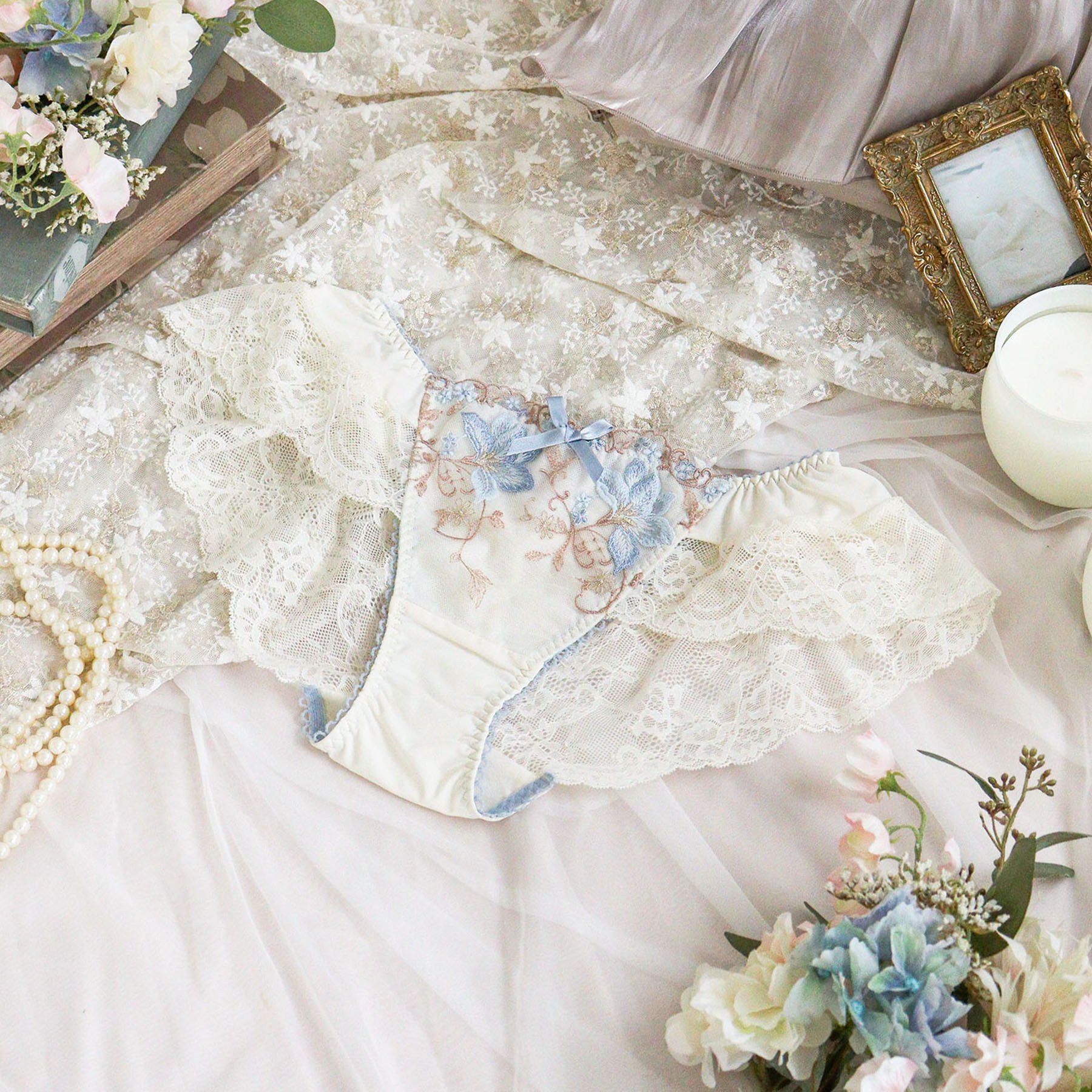 Risa Magli「フルーリ フレアショーツ」|インナー|クリーム(054)