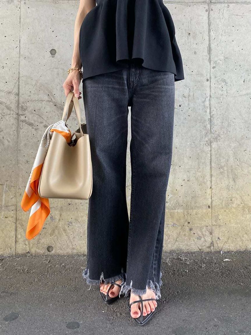 Mila Owen「裾フリンジクロップドフレアデニムパンツ」|デニム|