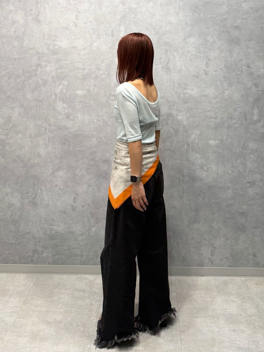 Mila Owen「裾フリンジクロップドフレアデニムパンツ」|デニム|