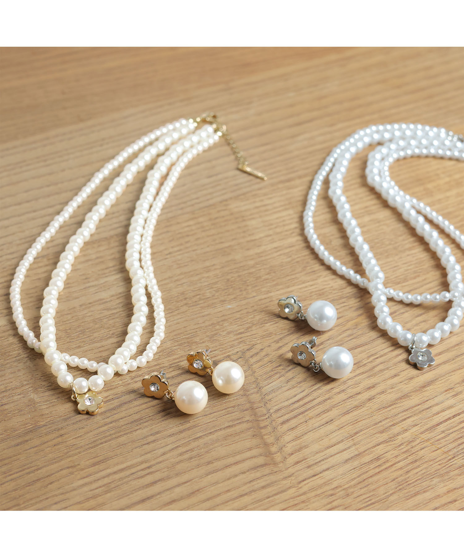 MARY QUANT「メタルデイジーパール ピアス」|ピアス|