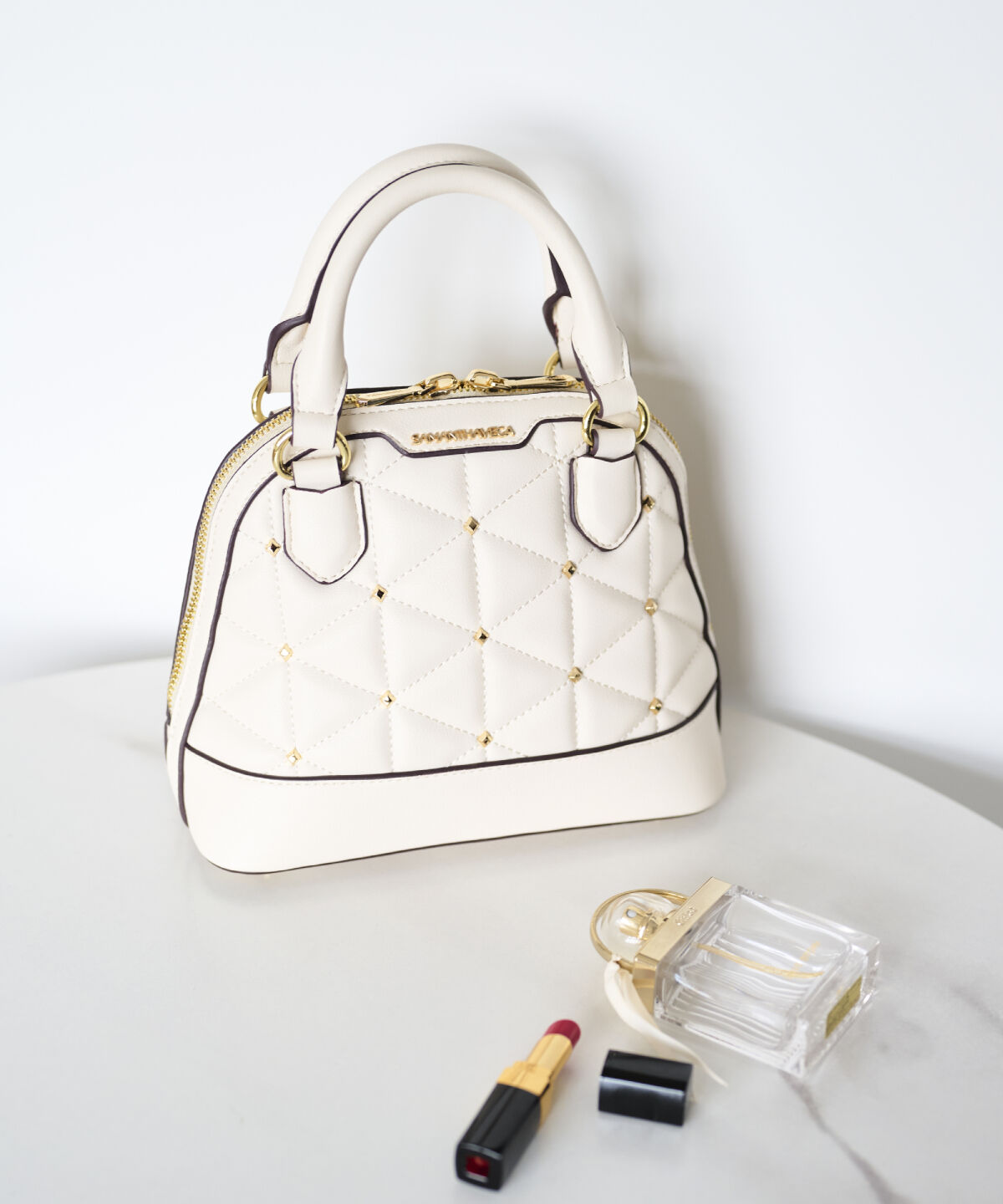 Samantha Vega「キルティングスタッズハンドバッグ（小）」|ハンドバッグ|ホワイト