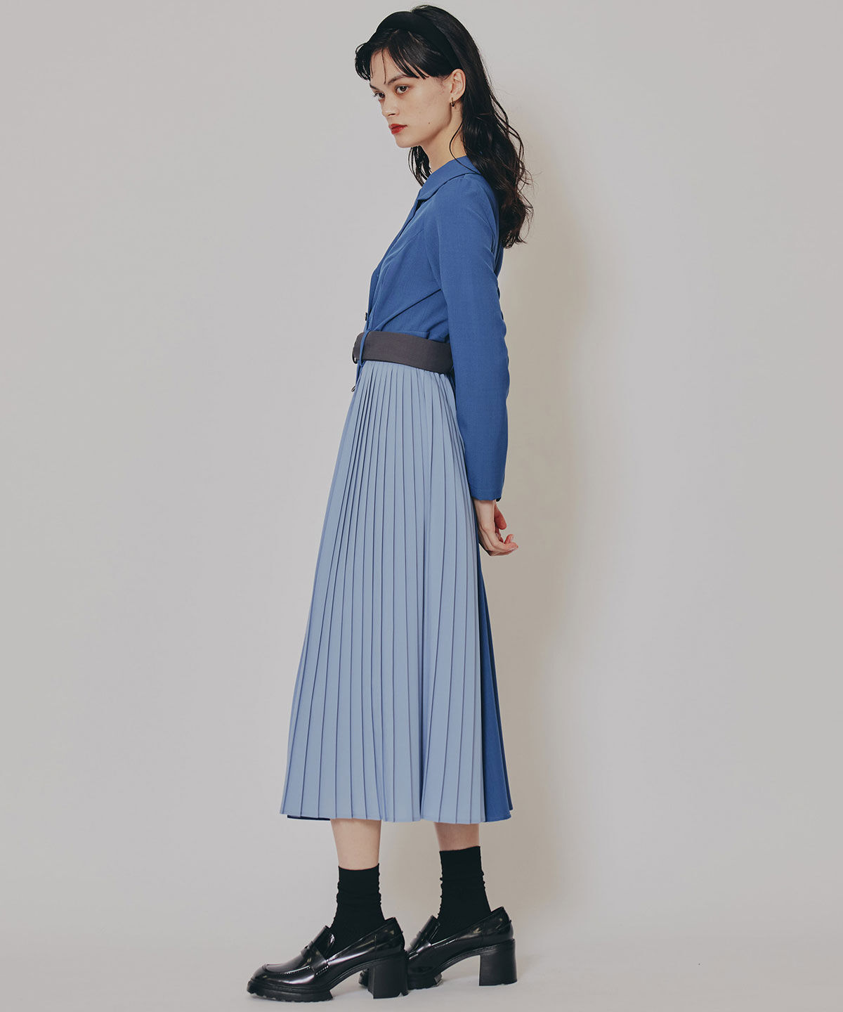 REDYAZEL「バイカラープリーツトレンチワンピース」|ワンピース|