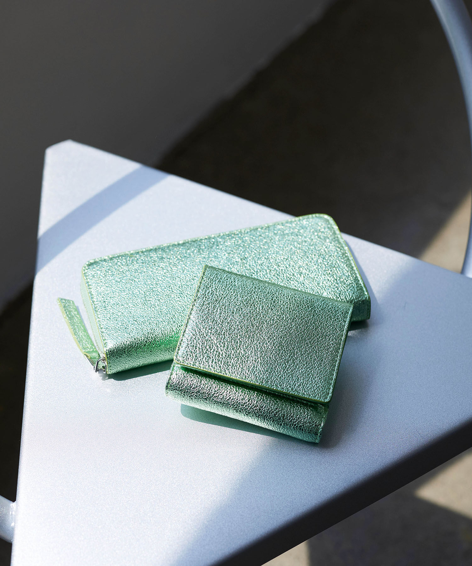 TOPKAPI BREATH「【TREASURE TOPKAPI】ウォッシュド レザー メタリック 二つ折り財布」|財布|